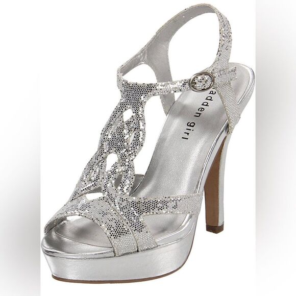 Madden Girl Women's Loopyy T-Strap Pump size 8 - Picture 1 of 14